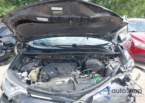 2018 Toyota Rav4 Xle from USA, damaged, VIN JTMRFREV9JJ254509